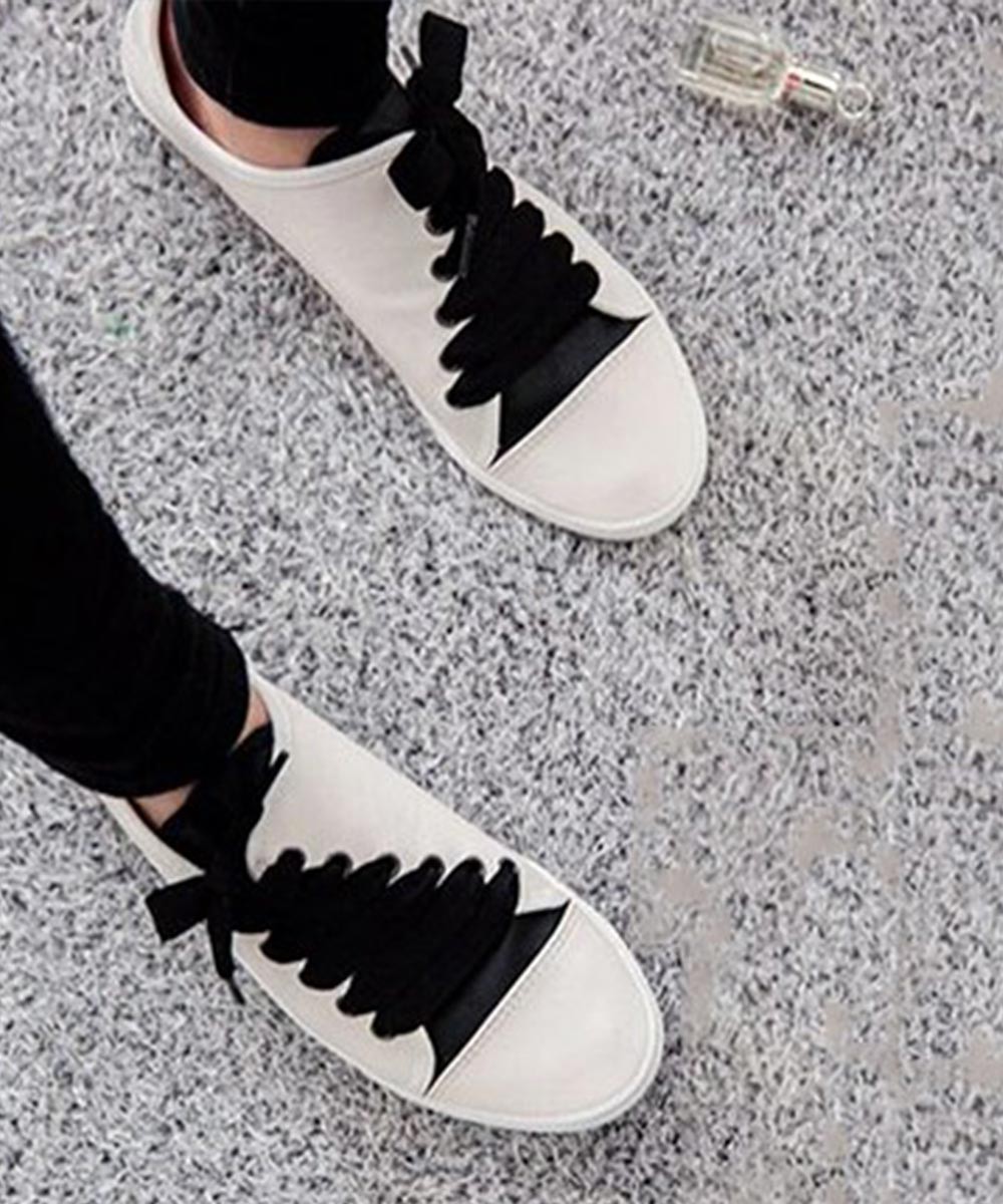 Laces Sneaker White Street Style Store