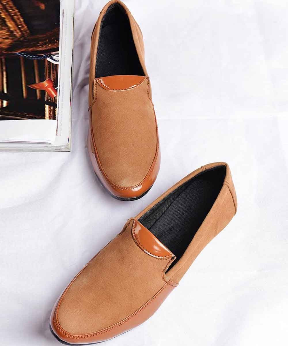 Mens - Brown suede loafers