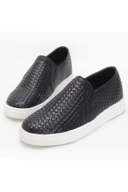 Jason textured black easy to wear sneakers