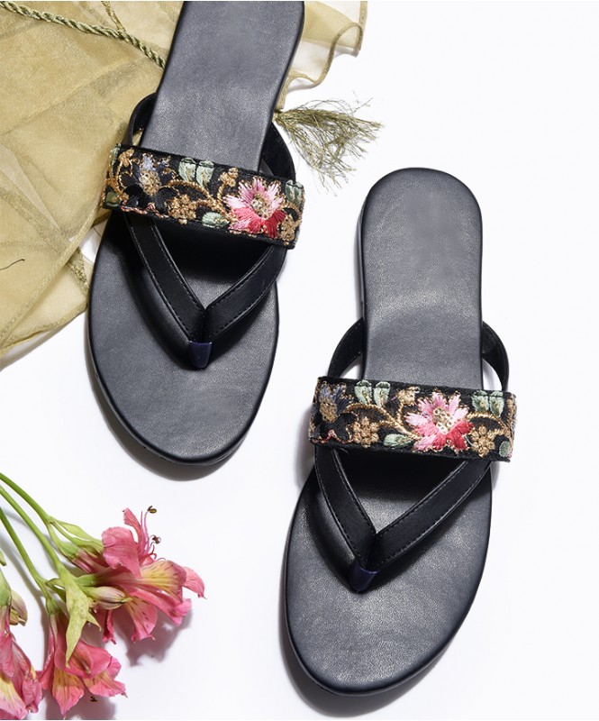 nike slides tanjun