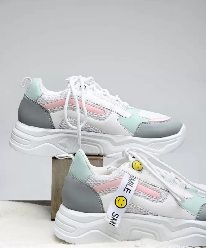 Soft multicolour on white chunky sneaker