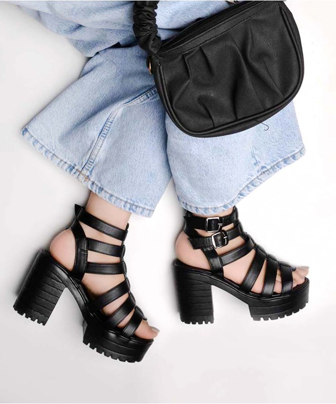 street style stalk footwear