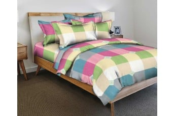 Multi-Color Check Print Polly Cotton Bed Sheet with Pillow Case