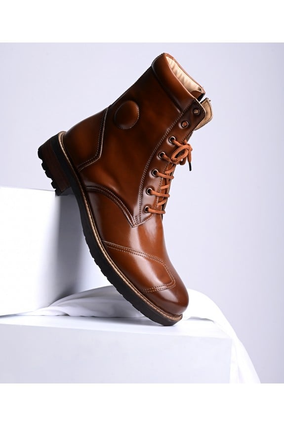 Bold brown stylished detailed rider boot
