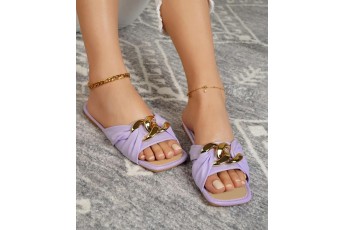 The chic lavender chain detailed flats