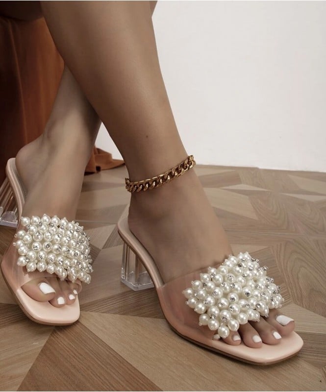 Transparent pearl heel