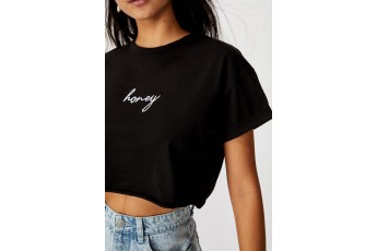 Honey black graphic tshirt