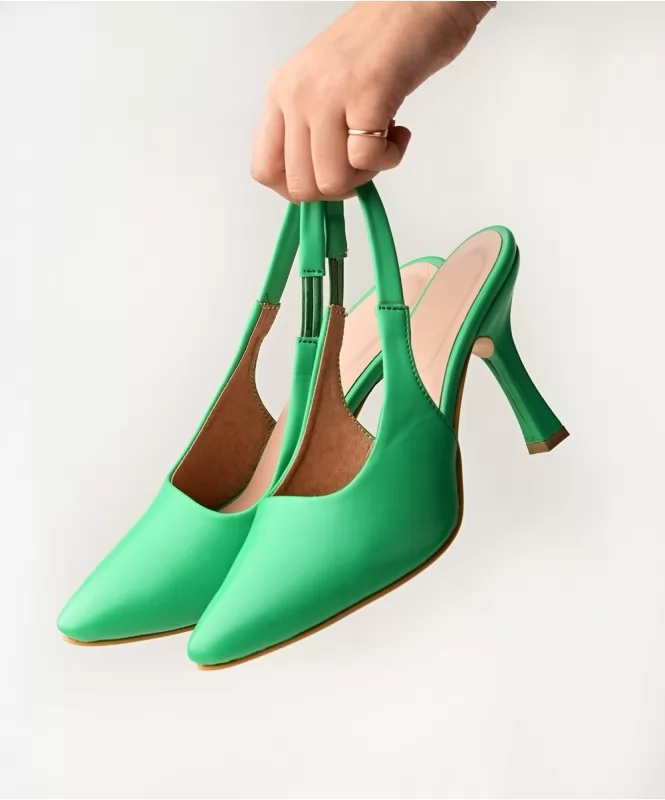 Emerald green pointed heel