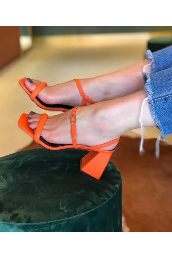 Thin strap criss cross heels Street Style Store SSS