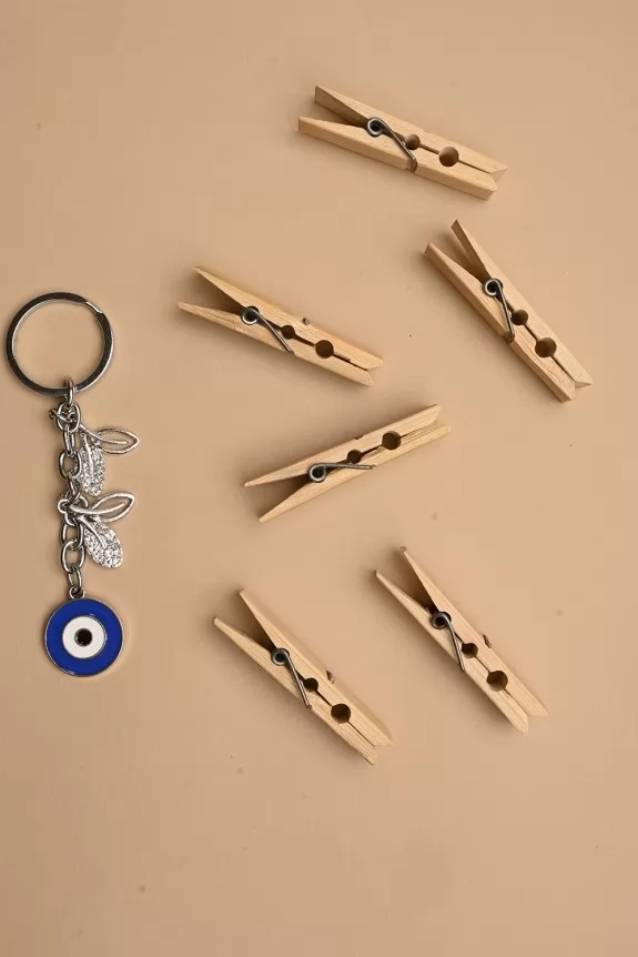 Set of 2 - Keychain with wooden pegs