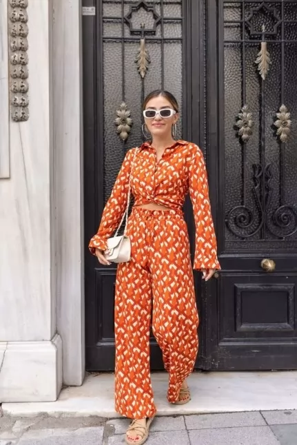 Set Of 2 - Orange printed outfit 