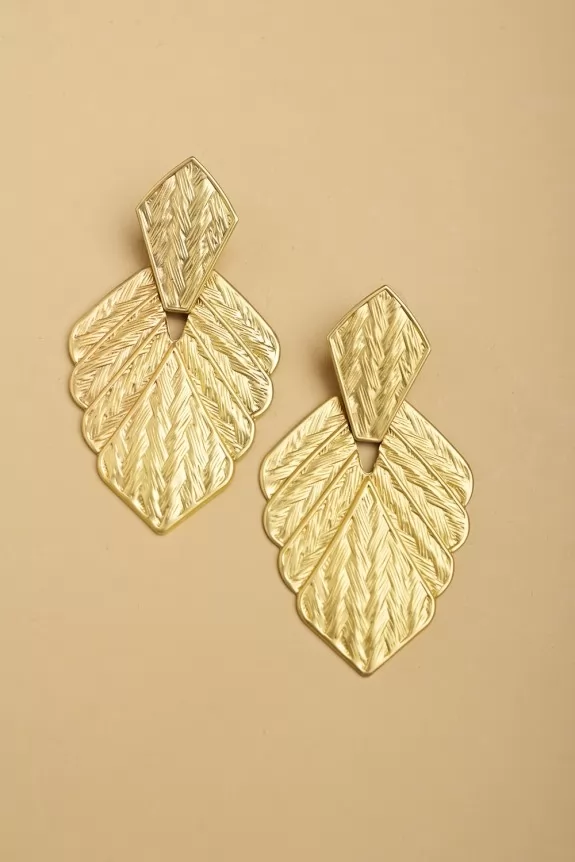Gold tone leaf earrings