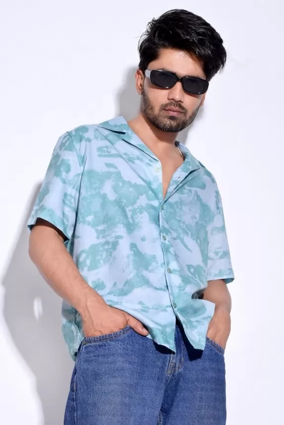 Green dye texture printed shirt 