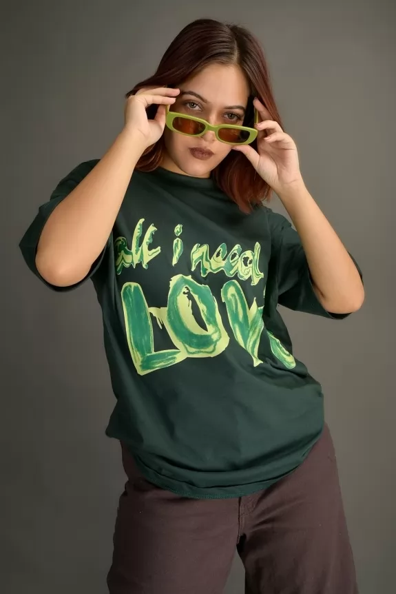 All I Need is Love  Graphic T-shirt