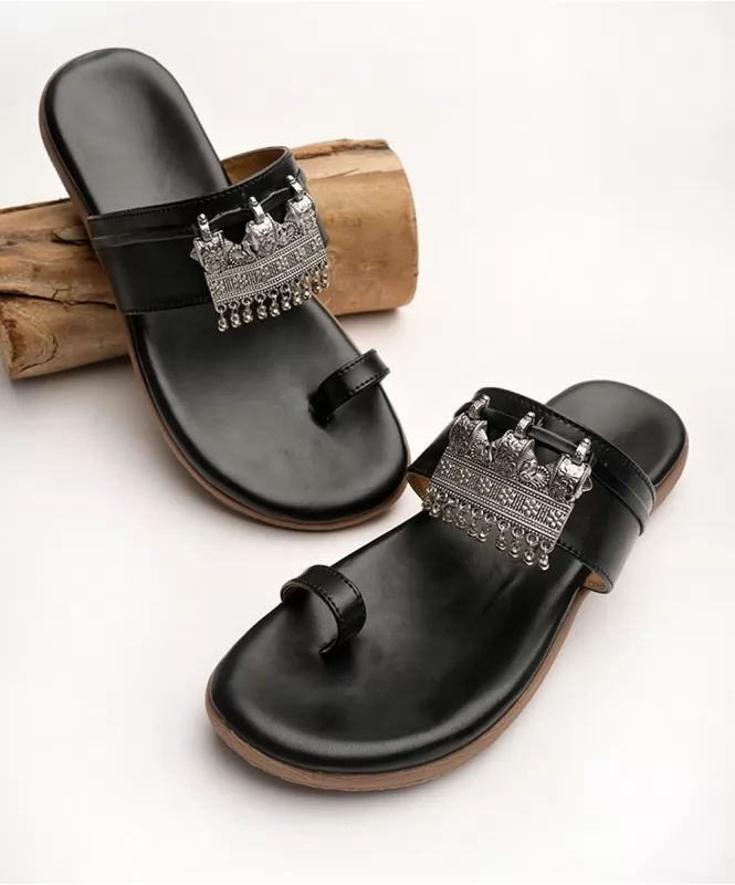 Ethnic black comfy flats 