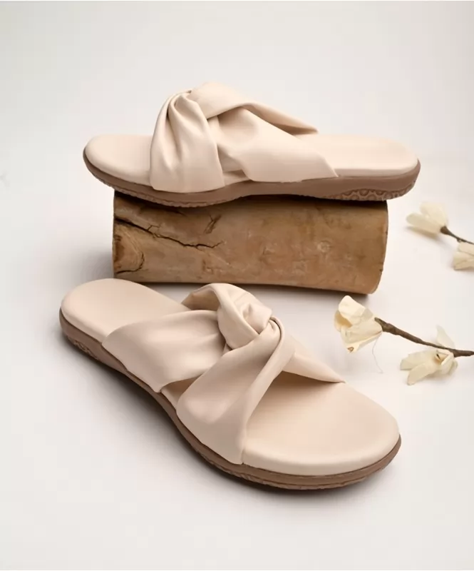 Comfy off white cross loop flats 
