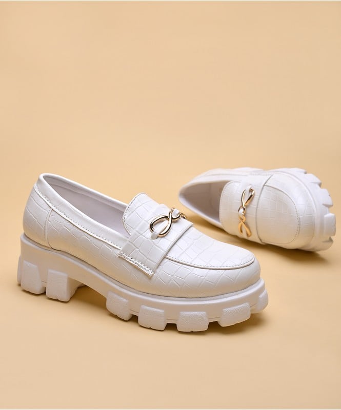 White croco chunky loafers
