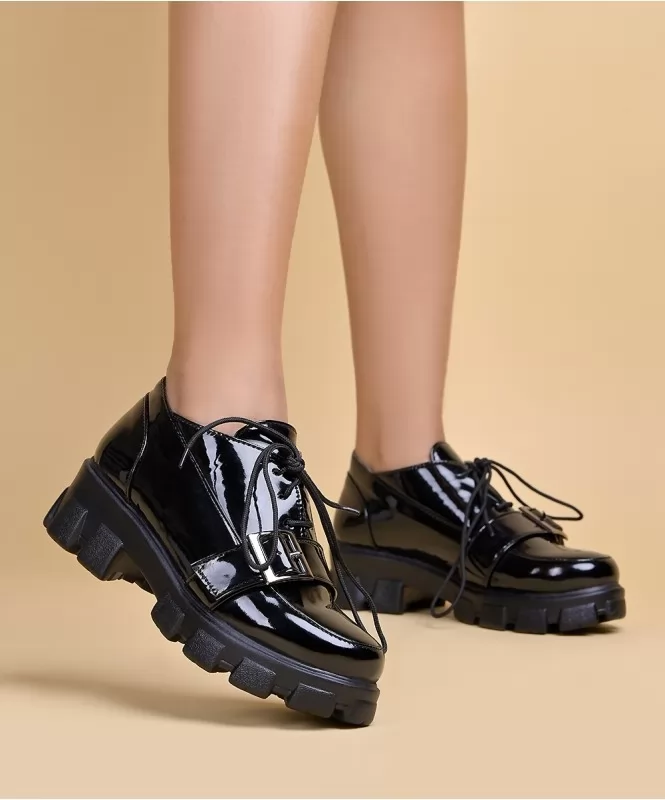 The patent black oxford  