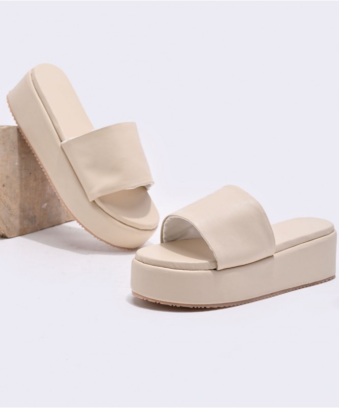 Street style online store sandals