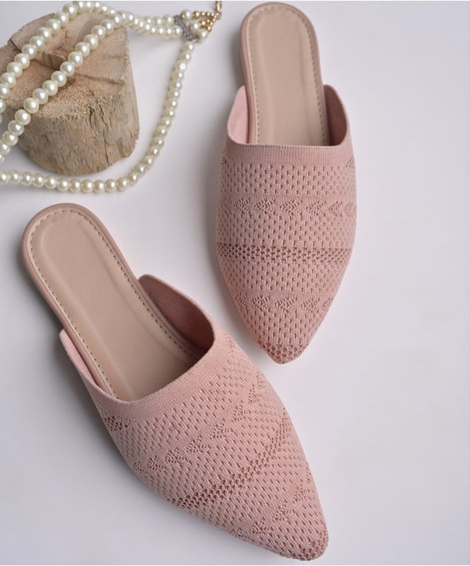 Pink knitted mule 