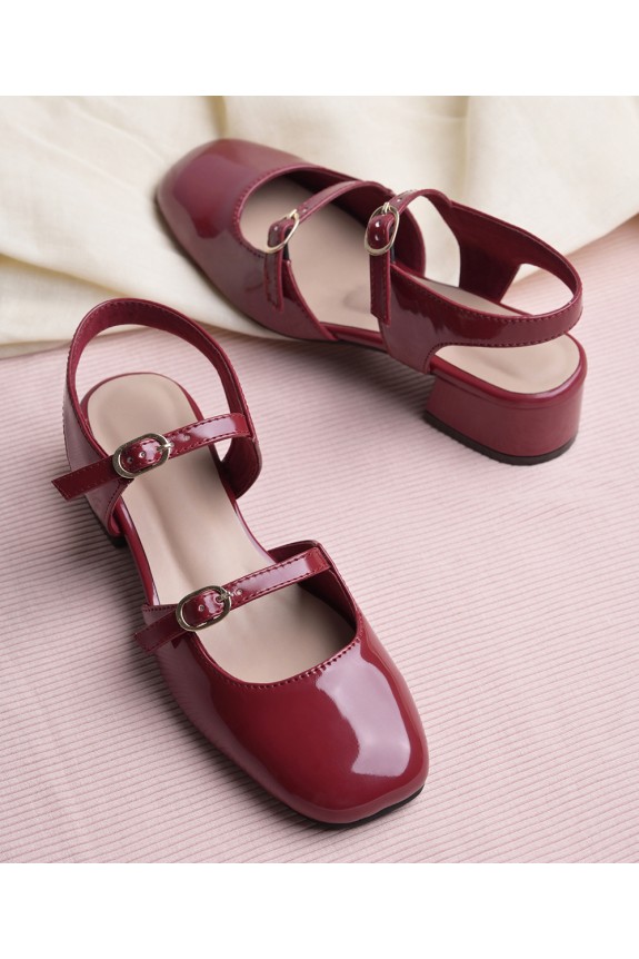 Shades of maroon dual strap heel 